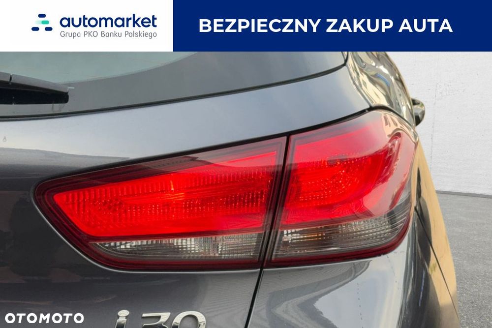 Hyundai i30 1.4 Classic + - 13