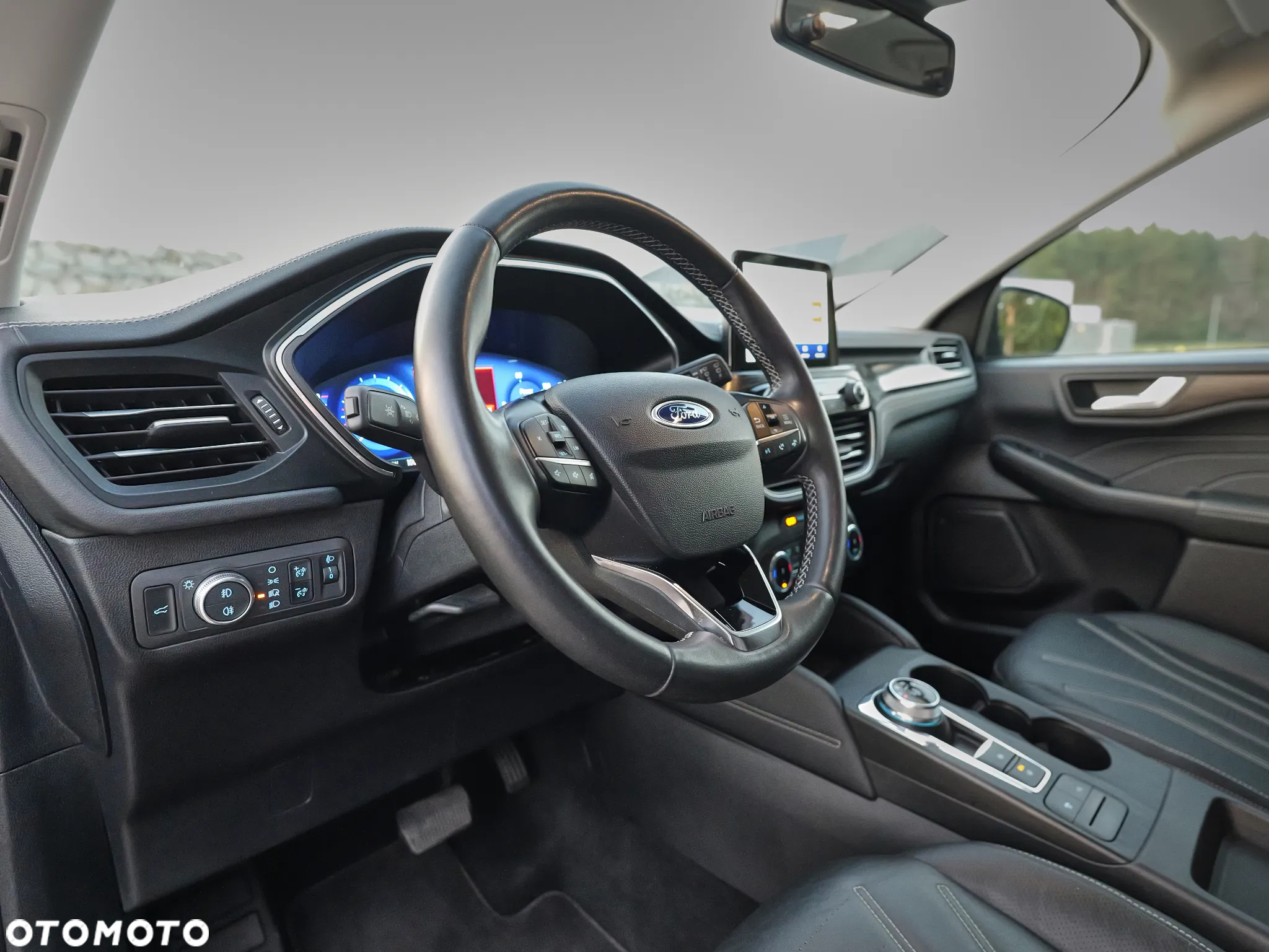 Ford Kuga 2.5 FHEV FWD Vignale - 32