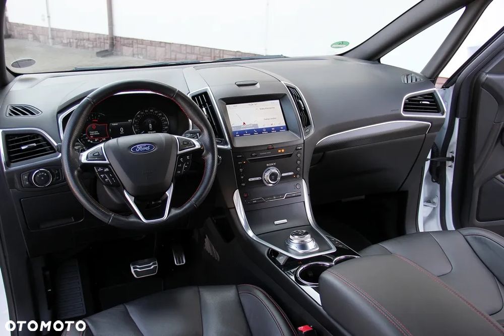 Ford S-Max 2.0 EcoBlue Twin-Turbo ST-Line - 27