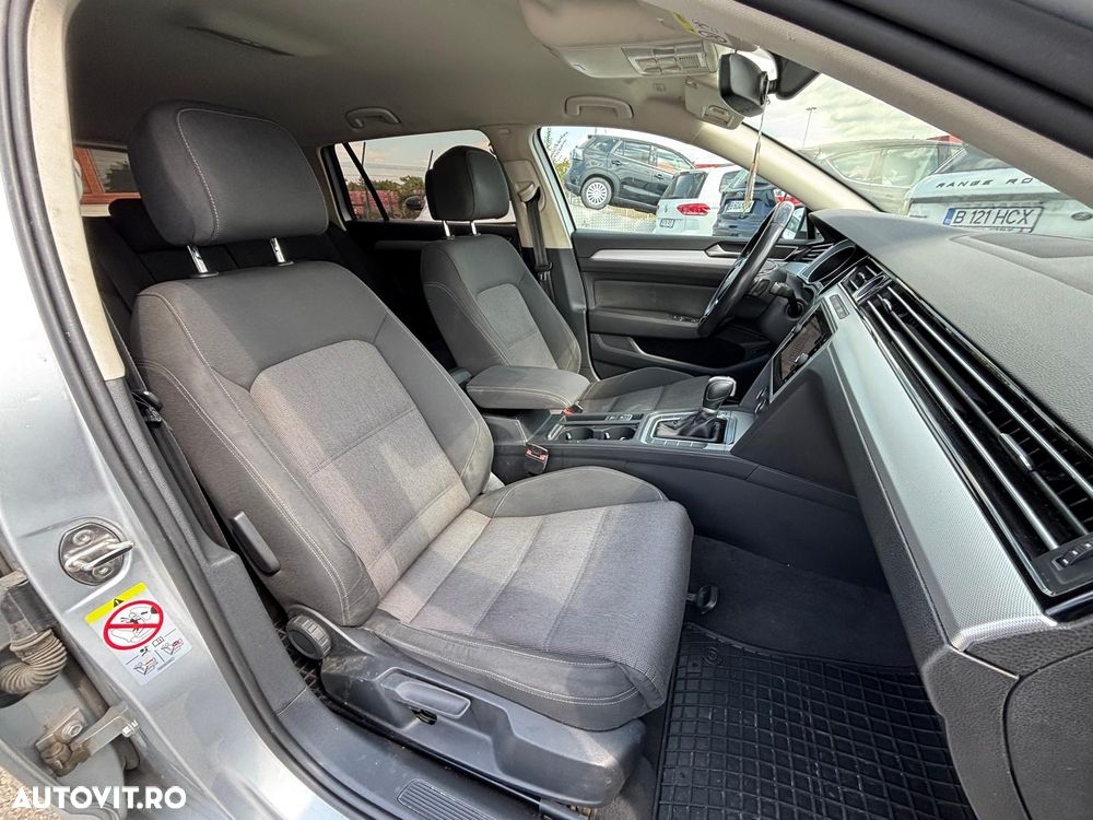 Volkswagen Passat 2.0 TDI DSG Comfortline - 10
