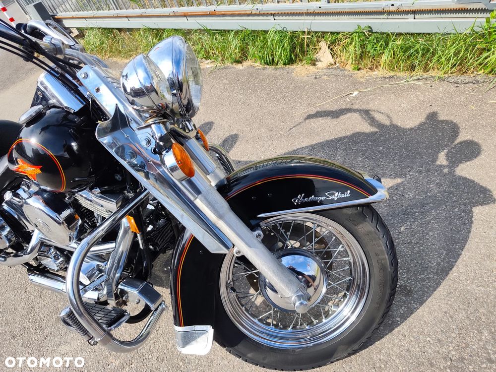 Harley-Davidson Softail Heritage Classic - 11