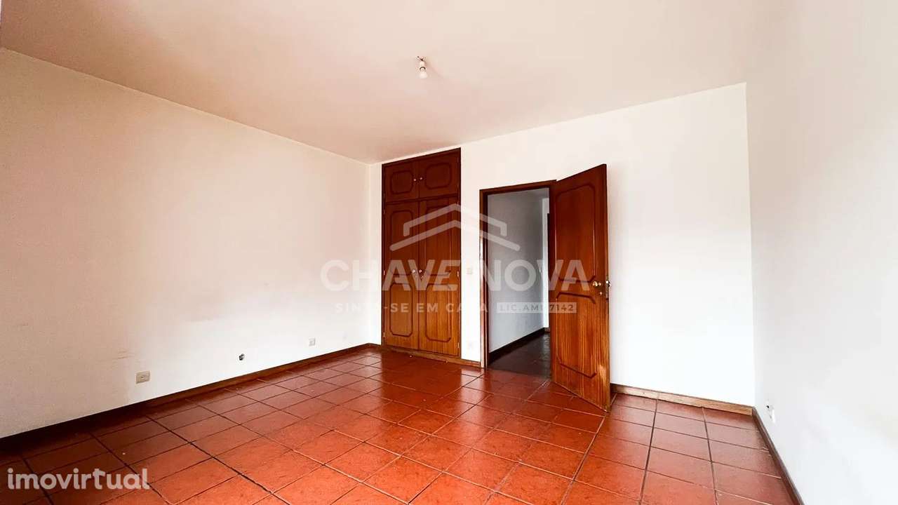 T3 c/ Despensa em Rio Tinto - Grande imagem: 2/13