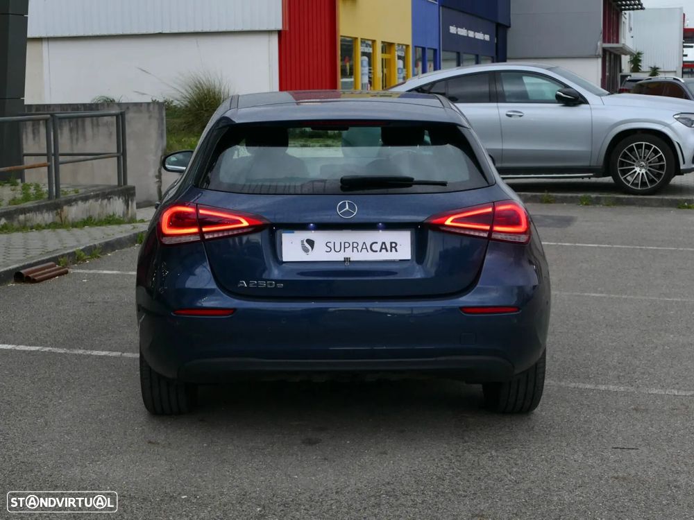 Mercedes-Benz A 250 e Style Plus - 6