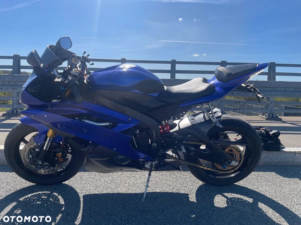 Yamaha R6 - 5