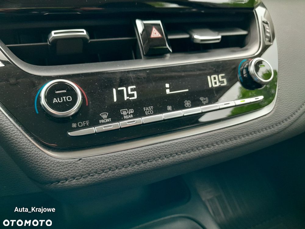 Toyota Corolla 1.8 Hybrid Comfort - 20