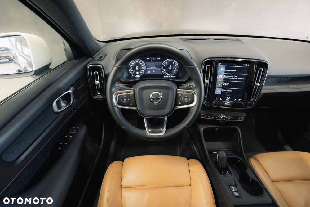 Volvo XC 40 T4 AWD - 12