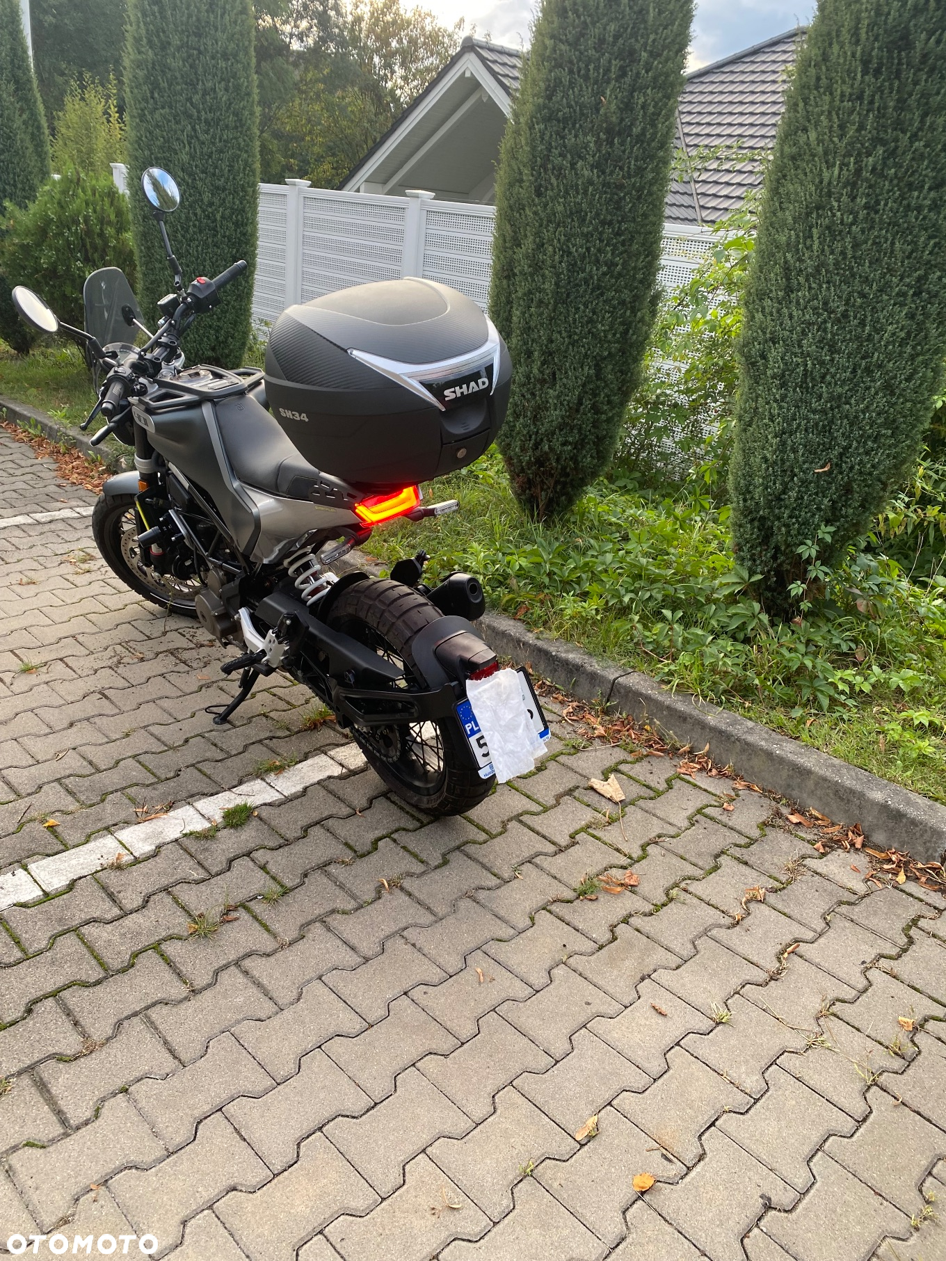Husqvarna Svartpilen - 6