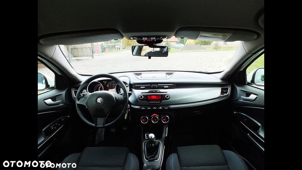 Alfa Romeo Giulietta 1.4 TB 16V Sport - 8