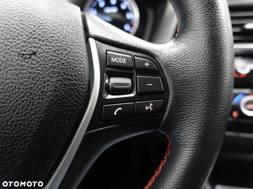 BMW Seria 1 118d xDrive Edition Metropolitan - 39