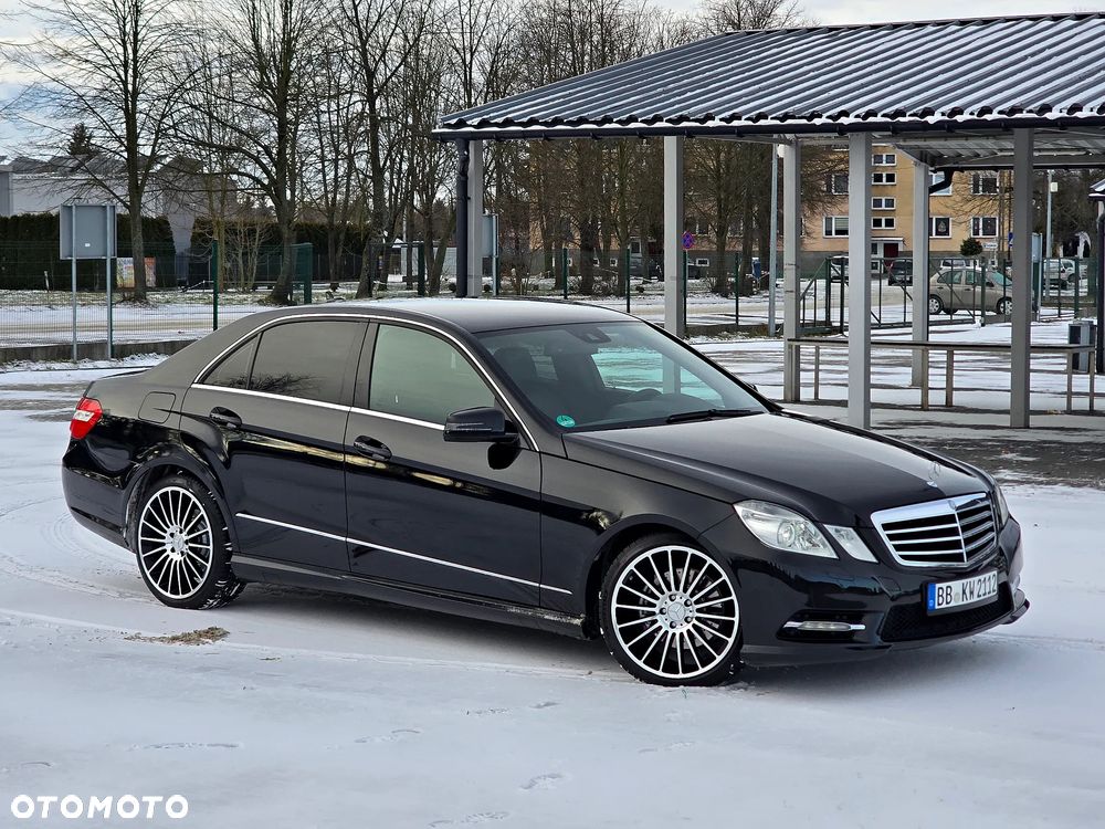 Mercedes-Benz Klasa E 200 CGI BlueEFFICIENCY 7G-TRONIC Avantgarde - 6