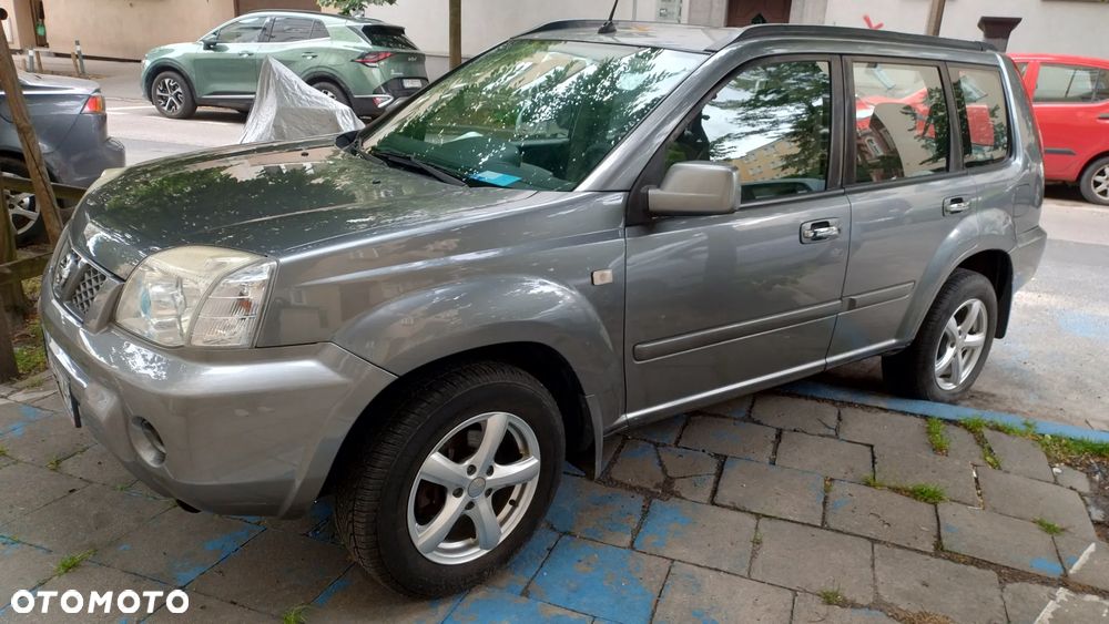 Nissan X-Trail 2.2 dCi 4x2 DPF Comfort - 1