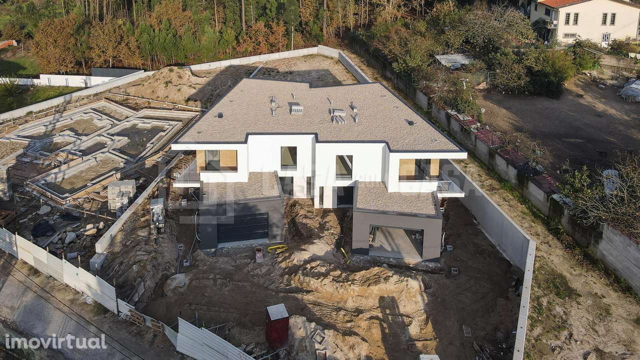 Moradia Geminada V3 em Rebordinho - Grande imagem: 3/17