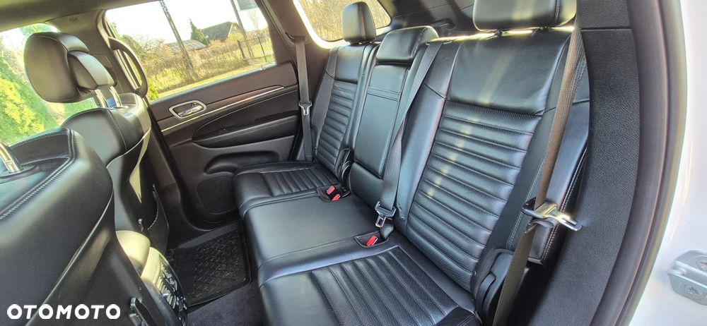 Jeep Grand Cherokee - 11