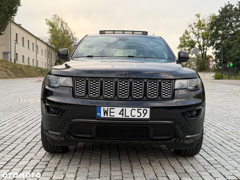 Jeep Grand Cherokee - 2