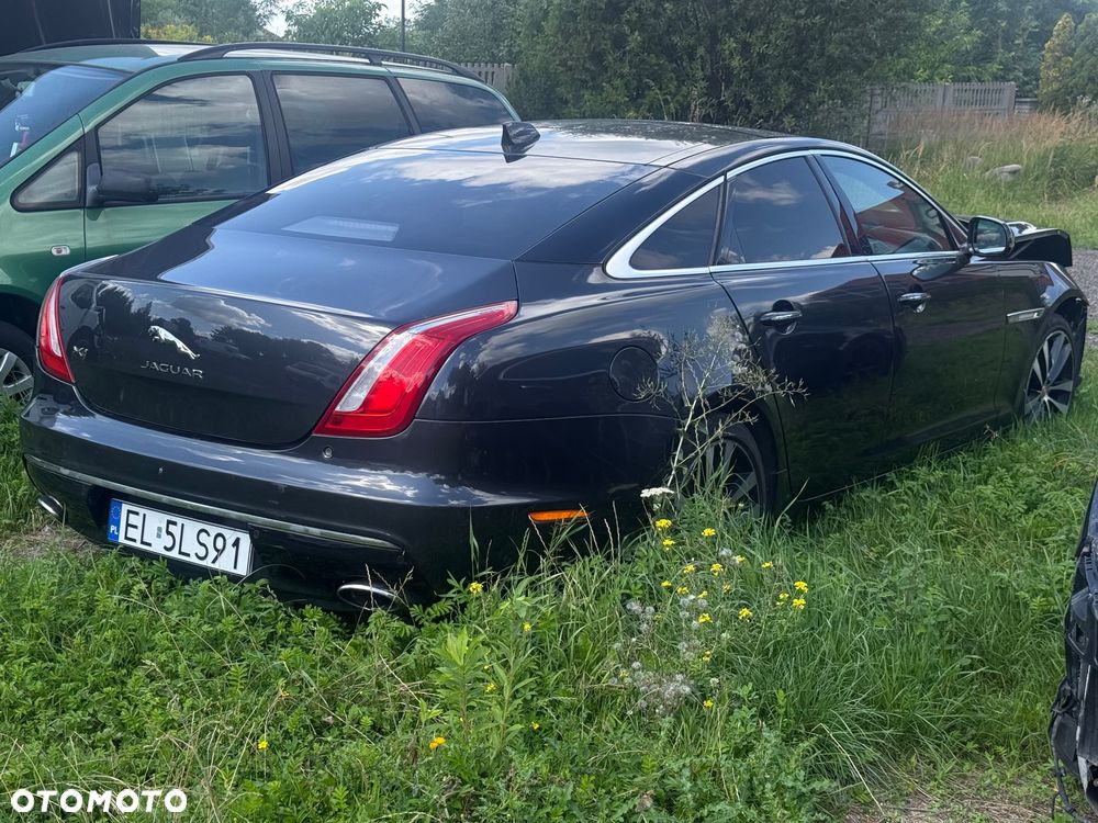 Jaguar XJ 3.0 D V6 Premium Luxury - 3
