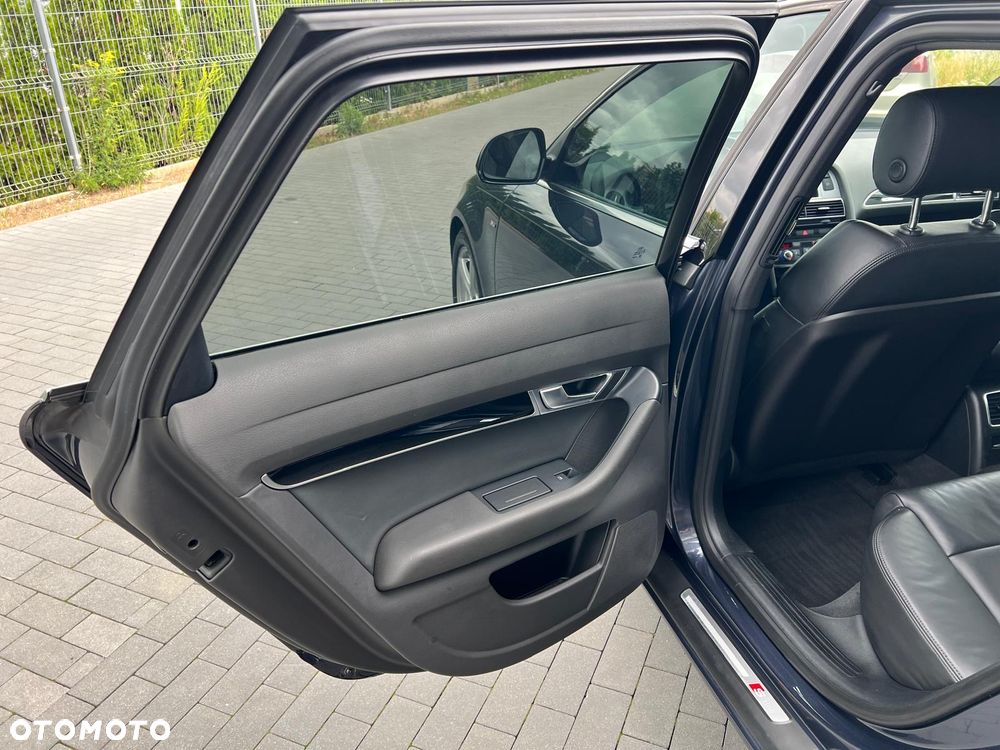 Audi A6 Avant 3.0 TFSI Quattro Tiptronic - 26