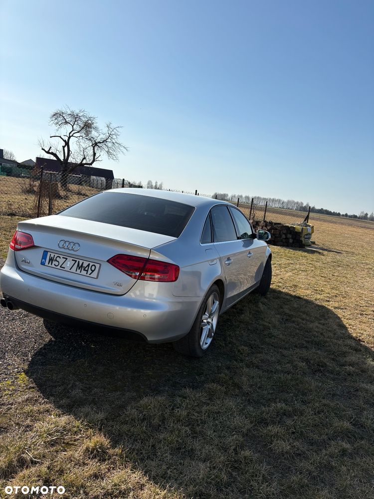 Audi A4 Limousine 2.0 TDI - 9
