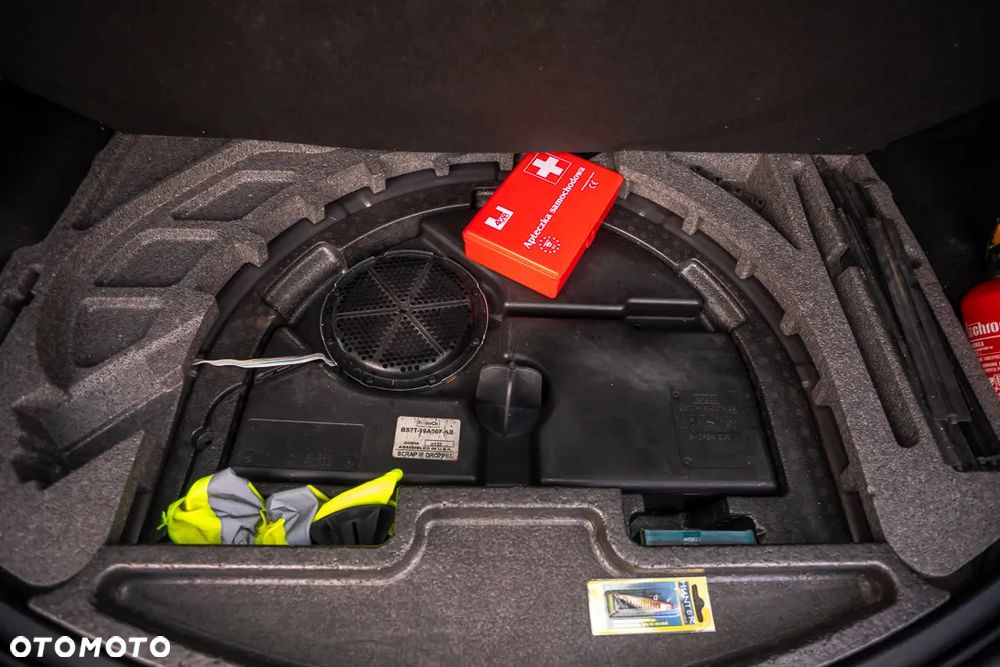 Ford Mondeo 2.0 TDCi Cool & Sound - 30