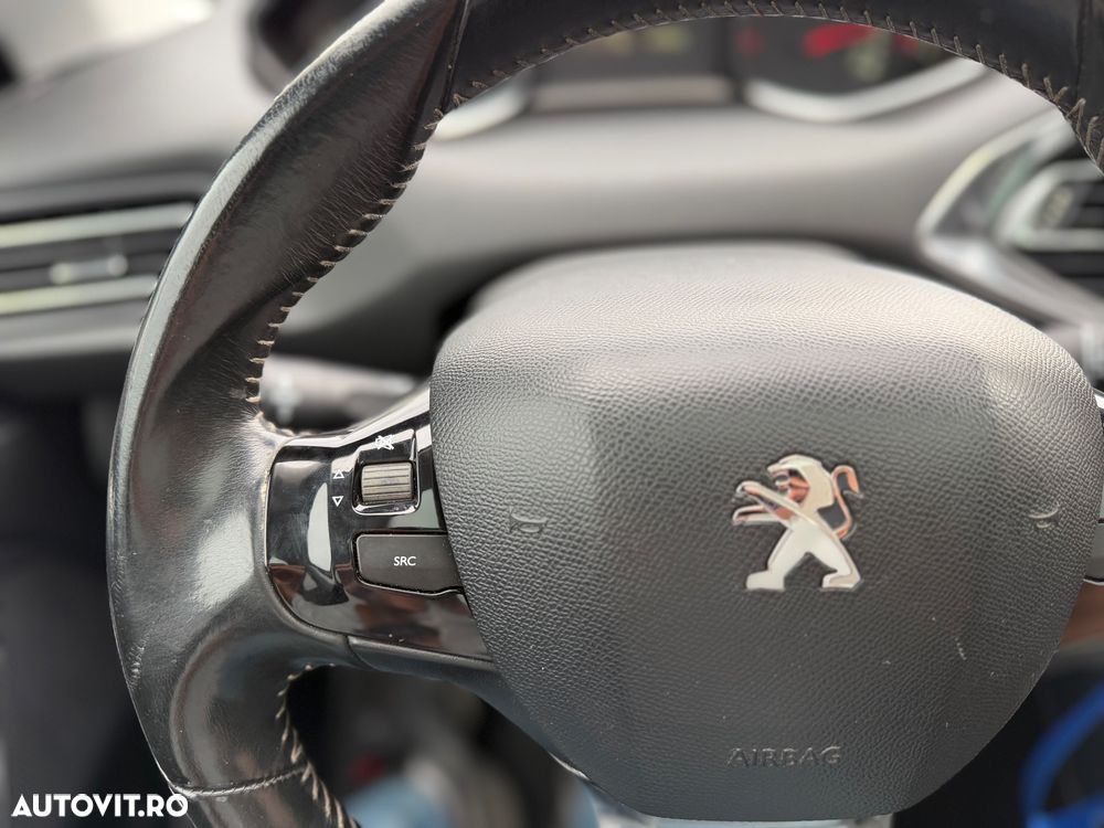 Peugeot 308 1.6HDi Premium - 39