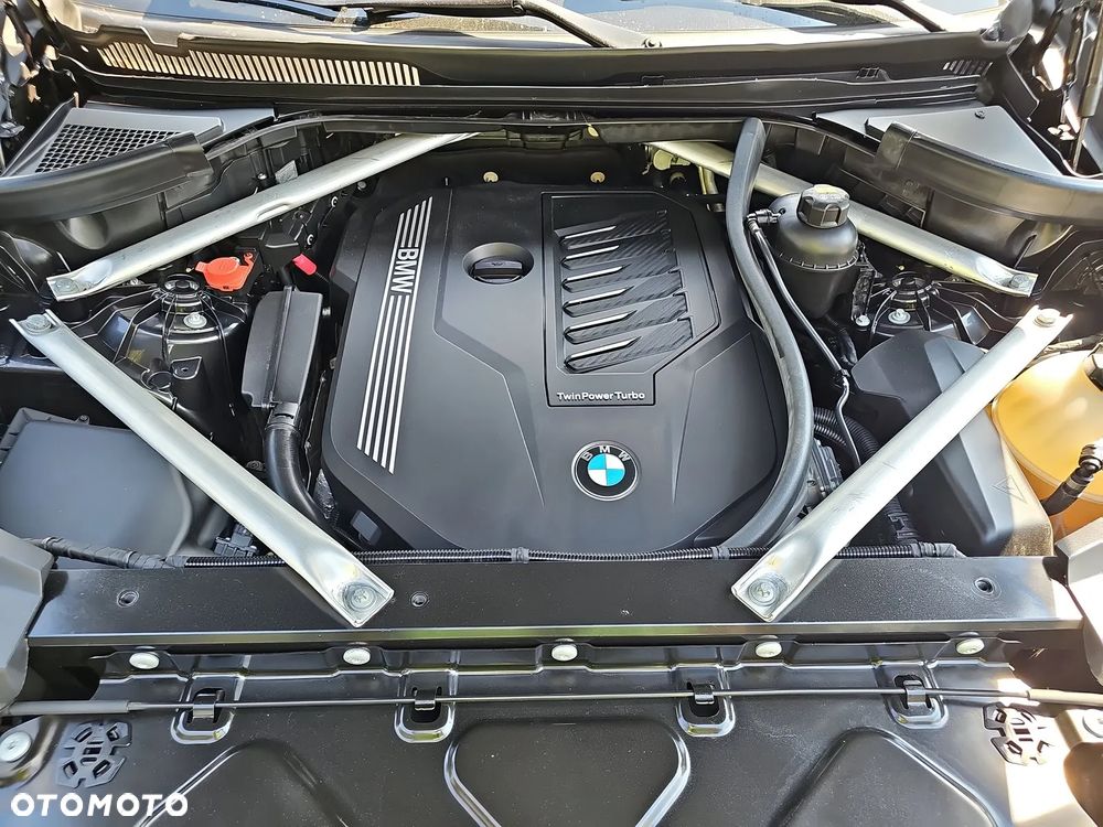 BMW X5 xDrive40i - 11