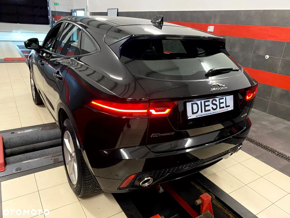 Jaguar E-Pace D150 R-Dynamic S - 8