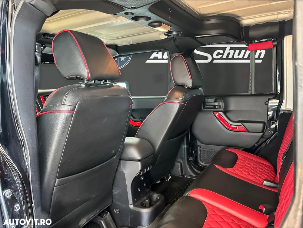 Jeep Wrangler Unlimited 3.6 V6 AT Rubicon - 13