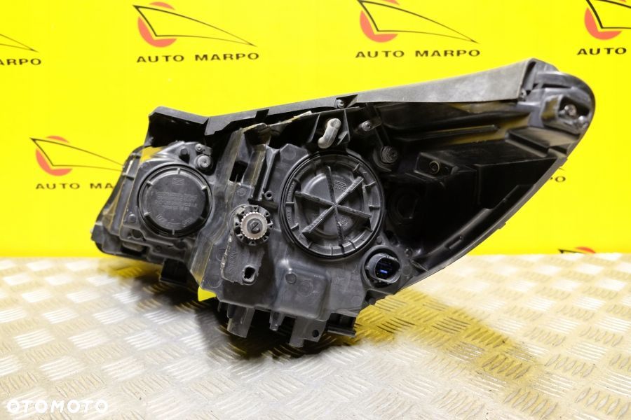 KIA SORENTO 2015- REFLEKTOR LAMPA ZWYKŁA SOCZEWKOWA Z LED R EU - 9