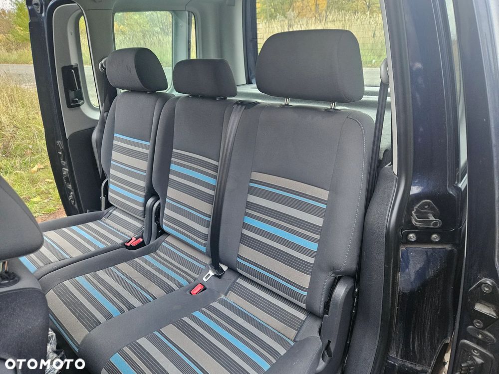 Volkswagen Caddy - 9