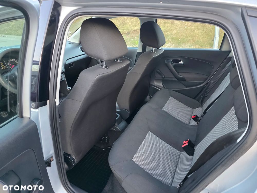 Volkswagen Polo - 7
