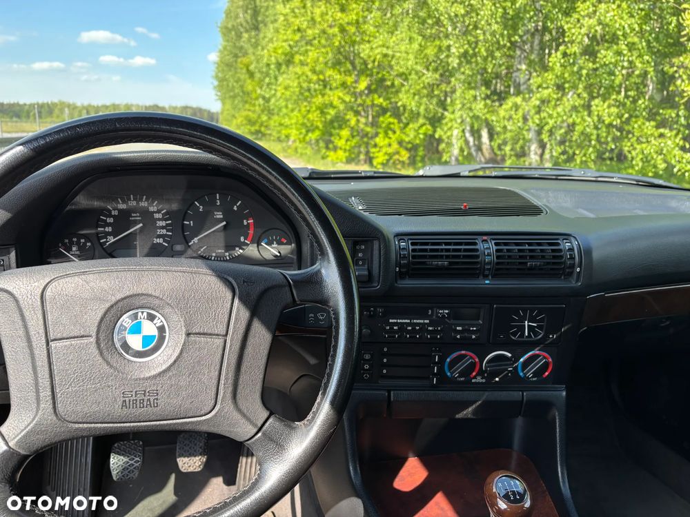 BMW Seria 5 525tds - 14