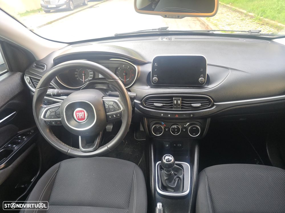 Fiat Tipo 1.3 MultiJet - 12