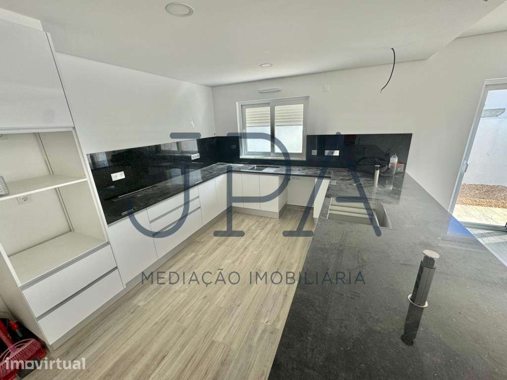 Altura, Moradia T4 com piscina e garagem - Vista Mar - Grande imagem: 2/60