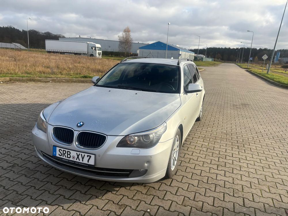 BMW Seria 5 520d Edition Exclusive - 7