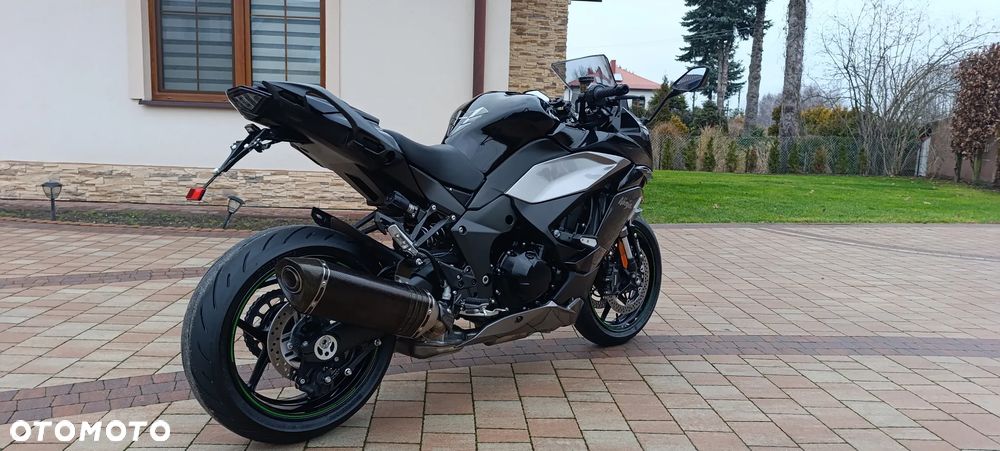 Kawasaki Ninja 1000 SX - 7