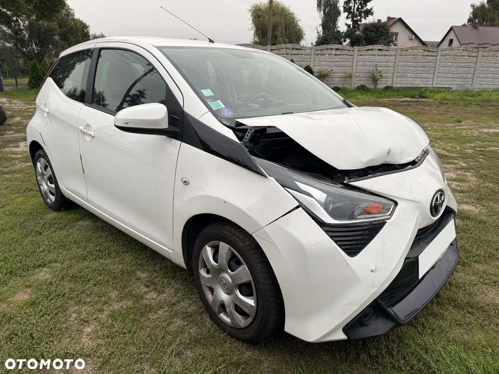 Toyota Aygo x - 3