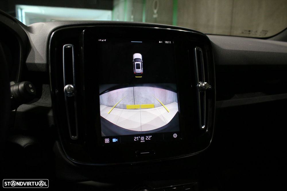 Volvo XC 40 Recharge Core - 5