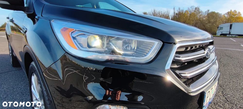 Ford Escape 2.0 EcoBoost AWD Titanium - 7