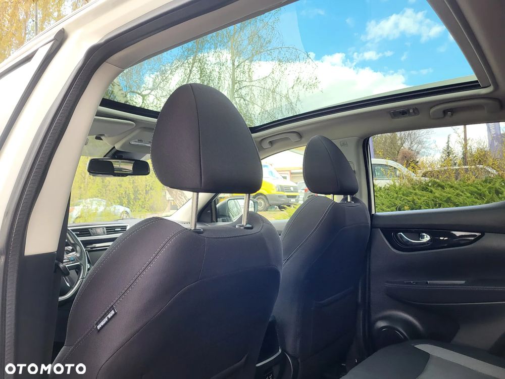 Nissan Qashqai - 14