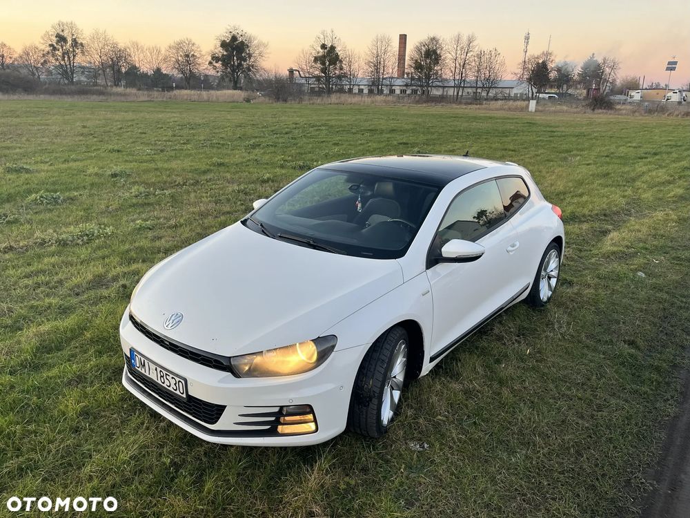 Volkswagen Scirocco 2.0 TDI - 9