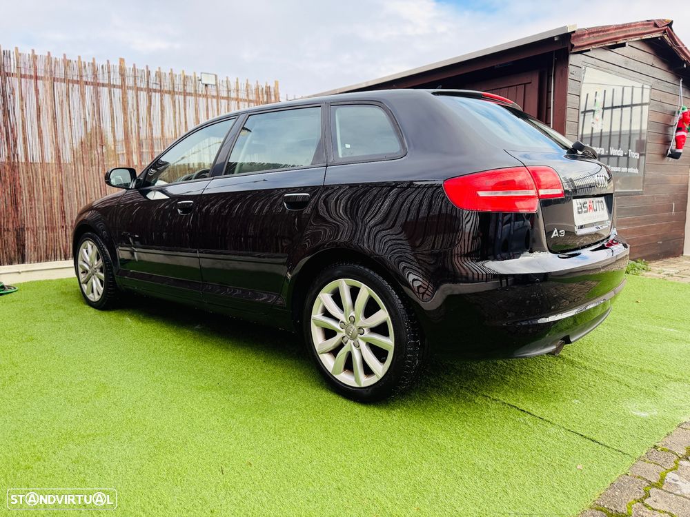 Audi A3 Sportback 1.6 TDI Attraction S tronic - 9