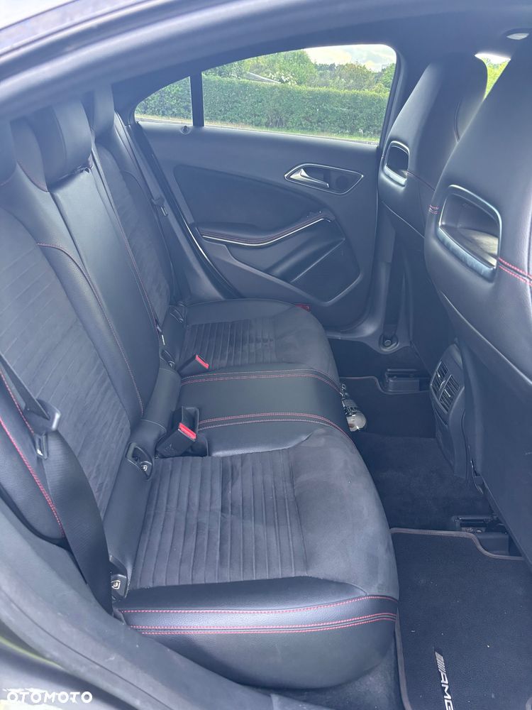 Mercedes-Benz CLA 200 7G-DCT AMG Line - 8