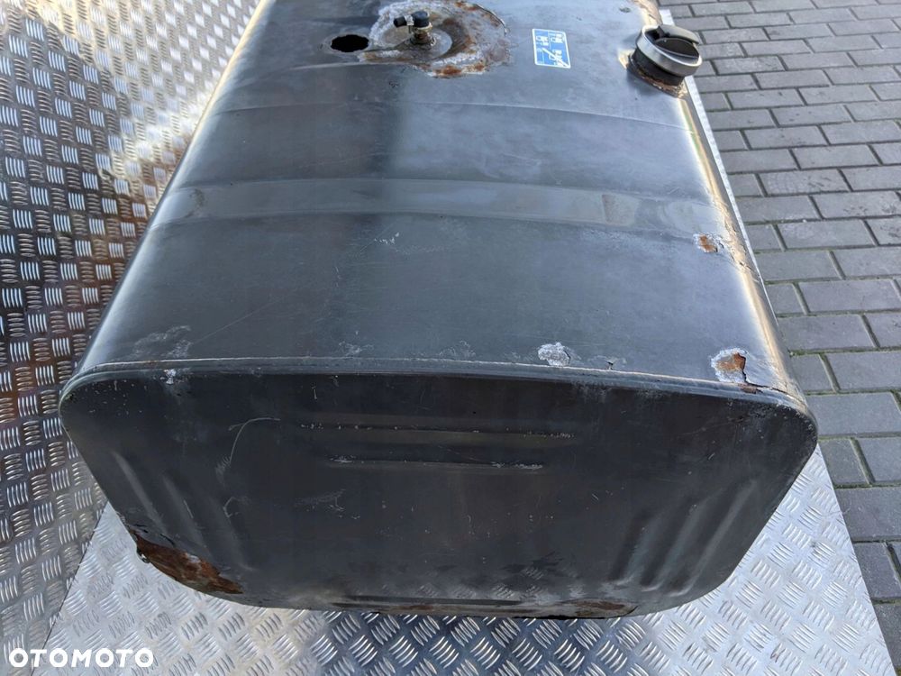 ZBIORNIK PALIWA SCANIA 450 LITRÓW - 4