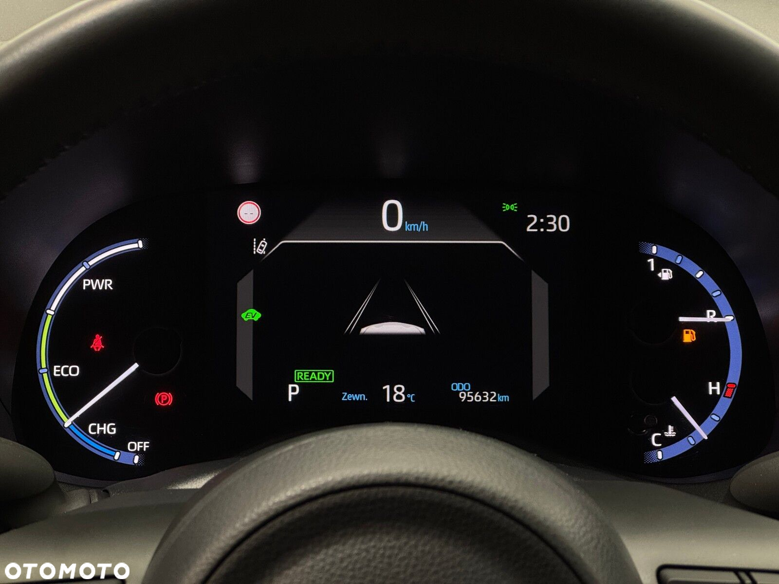 Toyota Yaris Cross Hybrid 1.5 Comfort - 16