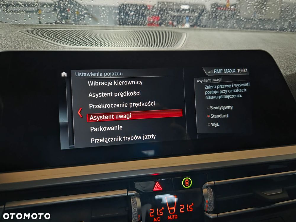BMW Seria 3 320d Sport Line Shadow - 21