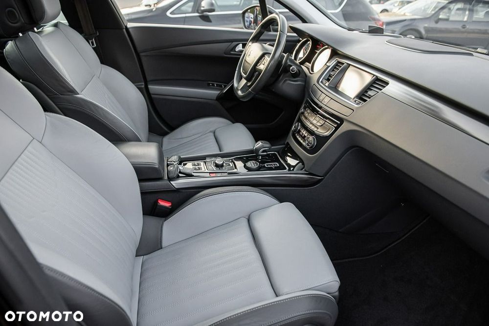 Peugeot 508 RXH 2.0 HDi HYbrid4 - 10