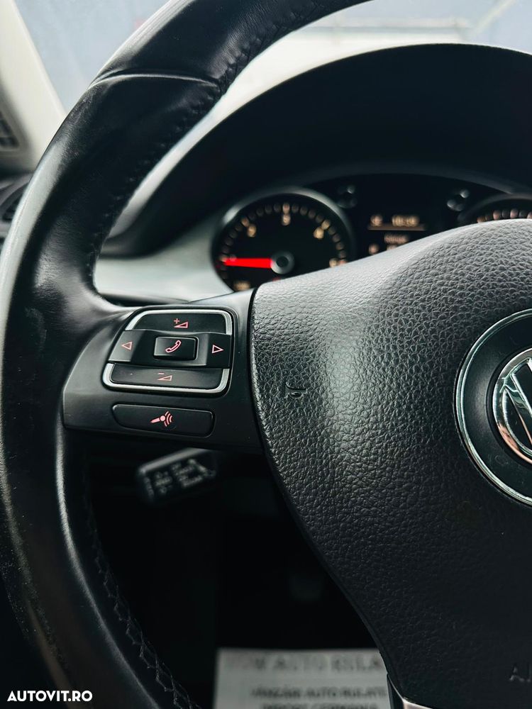 Volkswagen Passat CC 2.0 TDI Exclusive - 30