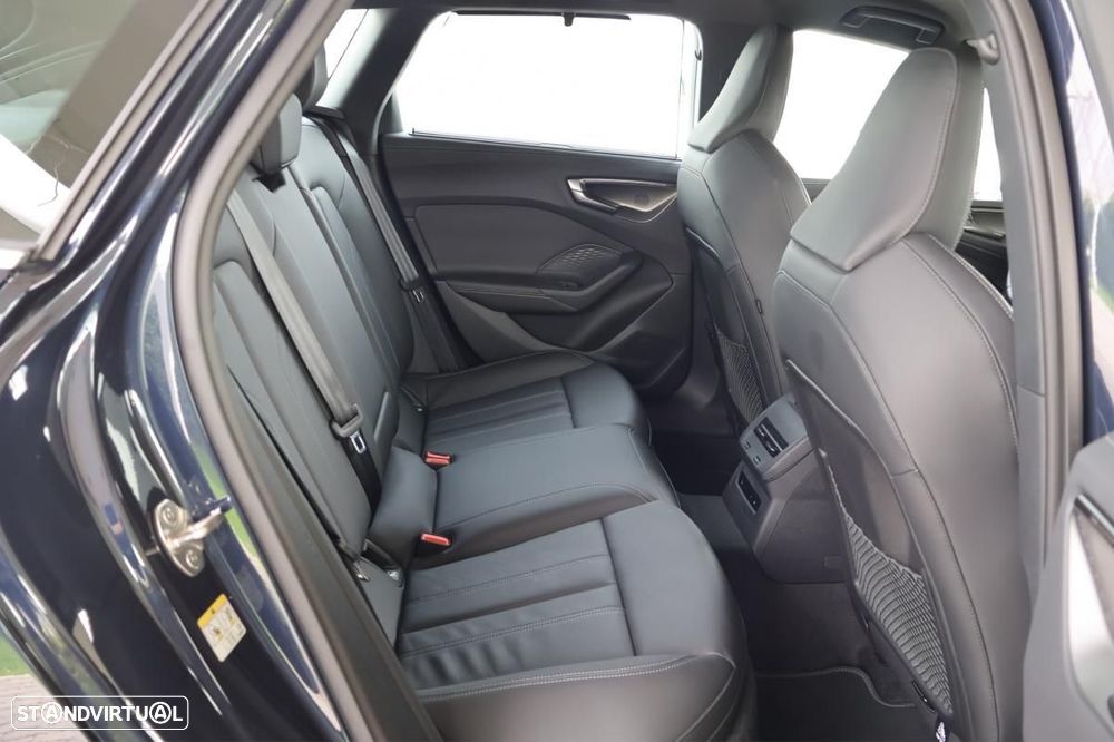 Audi A5 Avant TDI S line Tech - 25