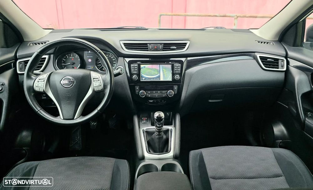 Nissan Qashqai 1.2 DIG-T N-Connecta RS 18 - 20