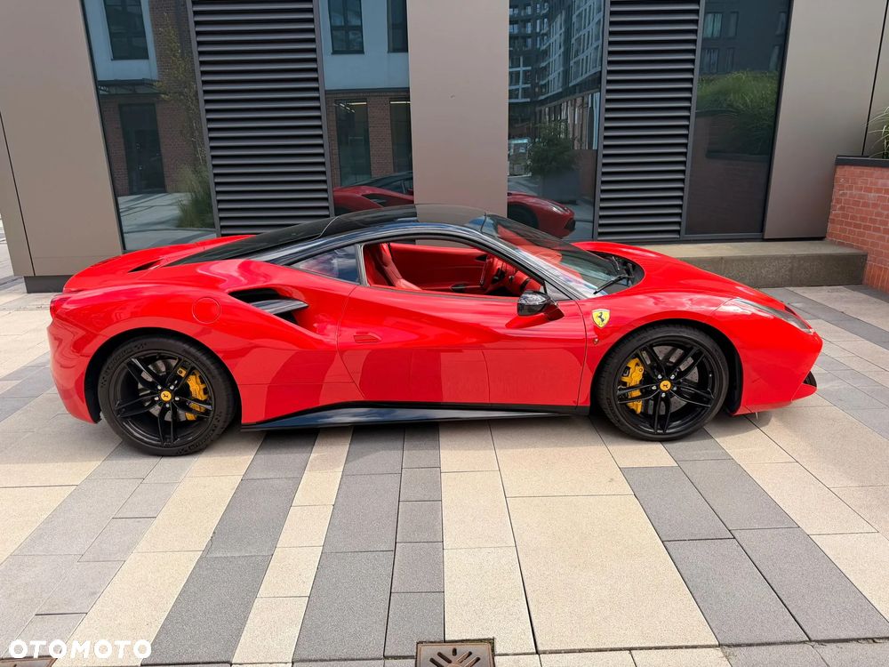 Ferrari 488 - 27