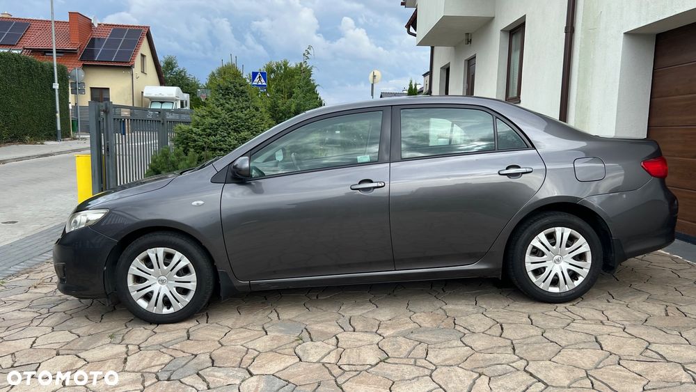 Toyota Corolla - 9